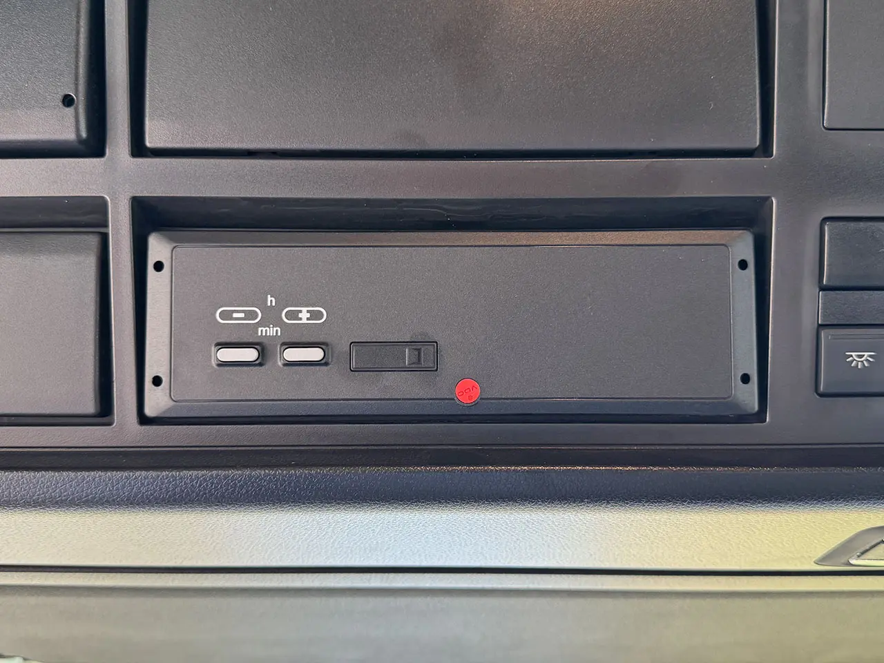 MAN TGM 18.250 BB CH 4x4 Fire Fighter Truck 12