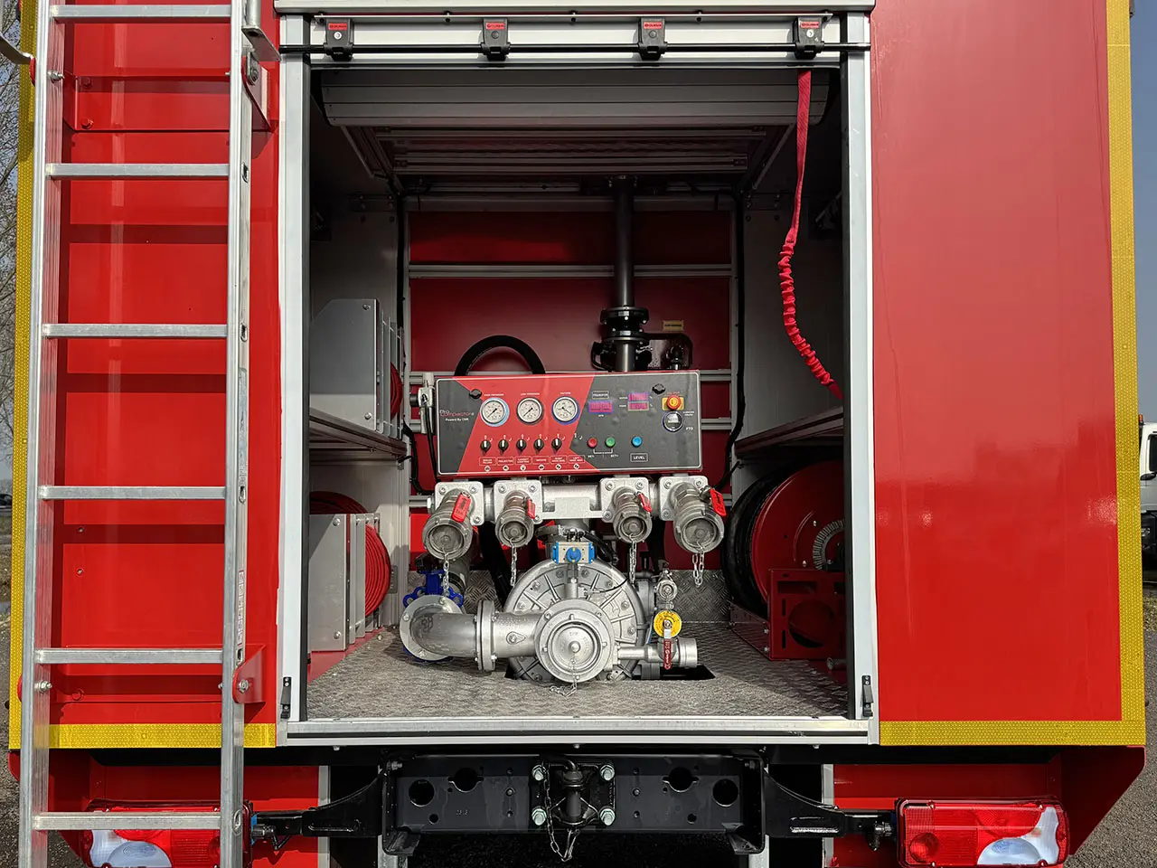 MAN TGM 18.250 BB CH Fire Fighter Truck 4x4 23