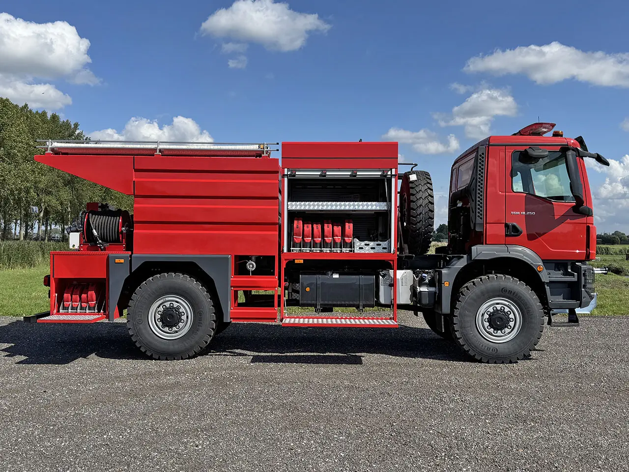 MAN TGM 18.250 BB CH Fire Fighter Truck 4x4 13