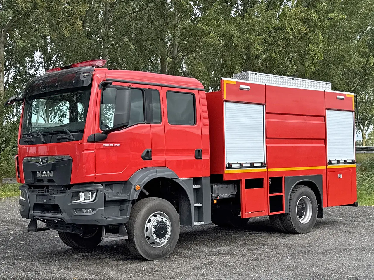 MAN TGM 18.250 BB CH Fire Fighter Truck 4x4 8