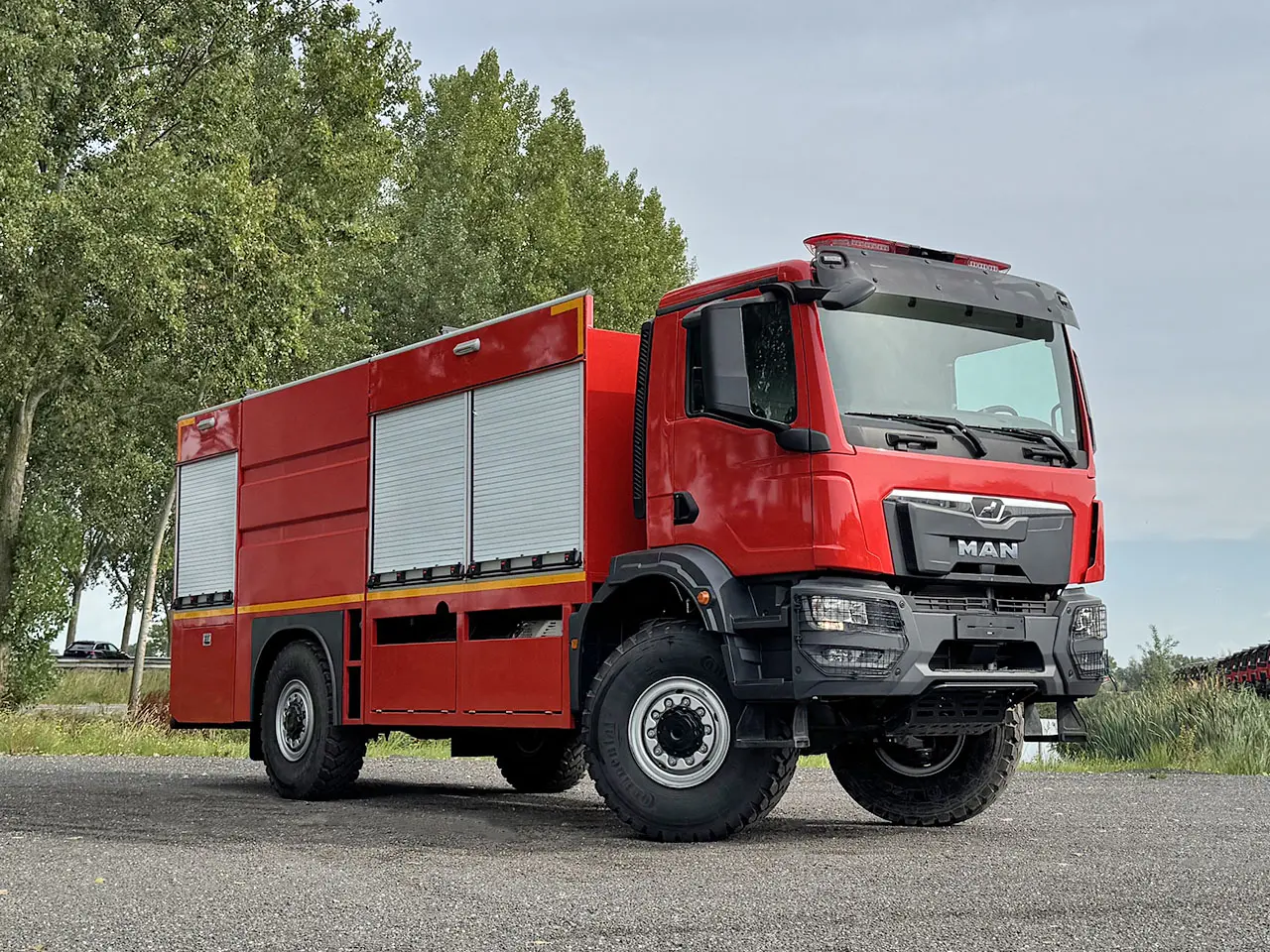 MAN TGM 18.250 BB CH Fire Fighter Truck 4x4 4