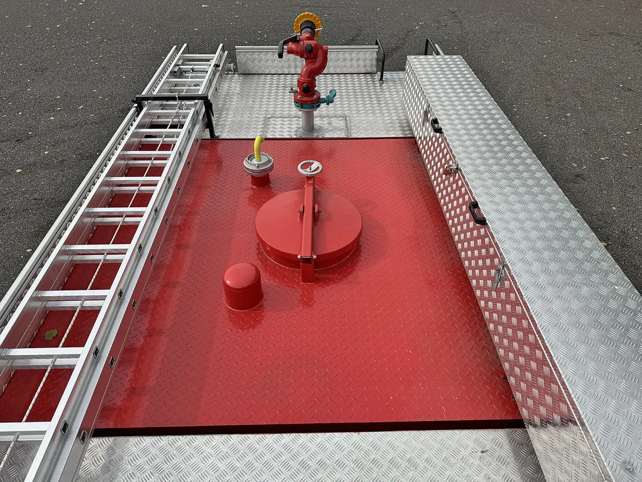 MAN TGM 18.250 BB CH Camion de pompiers 4x4 23
