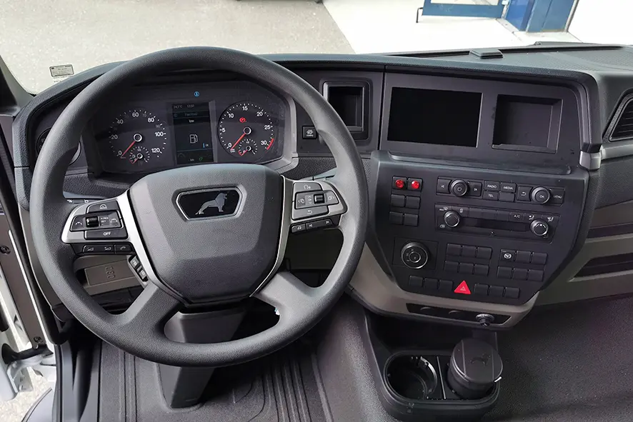 MAN TGM 18.250 BB CH 4x4 Midi Bus 8