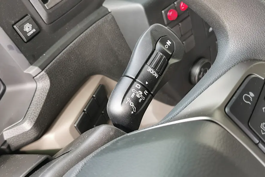 MAN TGM 18.250 BB CH 4x4 Midi Bus 9