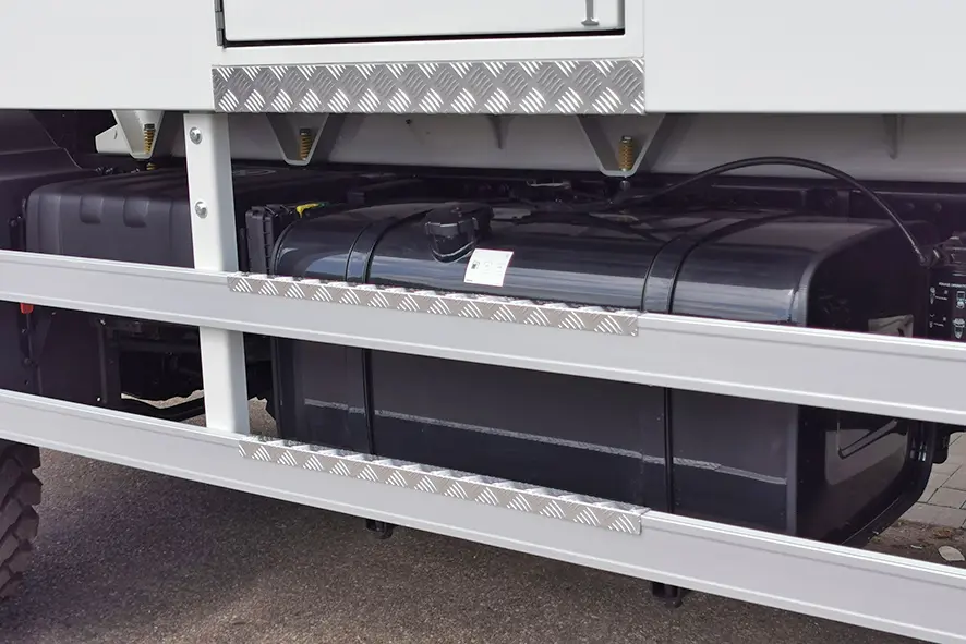 MAN TGM 18.250 BB CH 4x4 Midi Bus 15