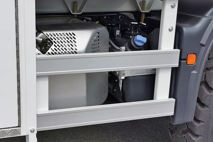 MAN TGM 18.250 BB CH 4x4 Midi Bus 17