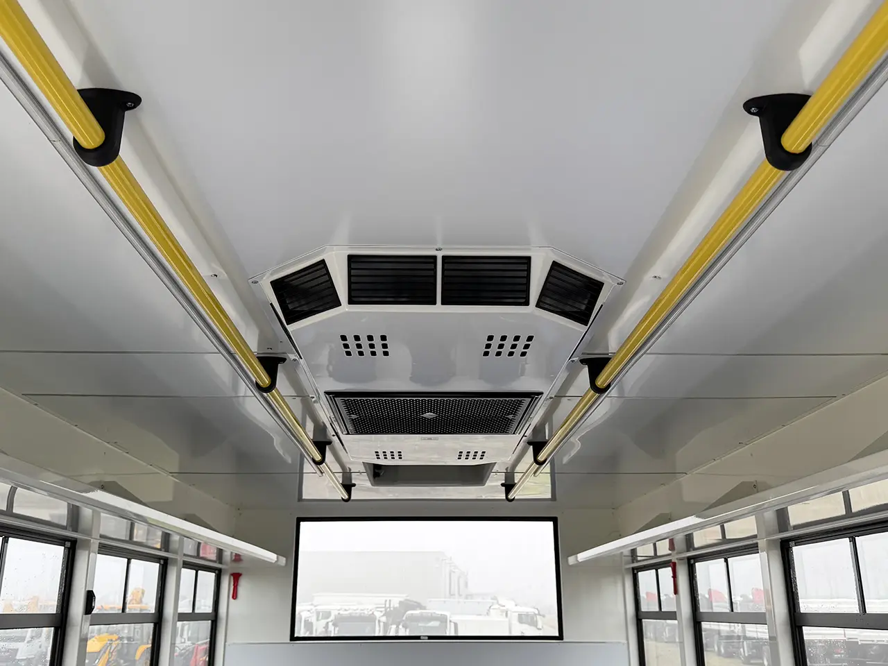 MAN TGM 18.250 BB CH 4x4 Midi bus 15