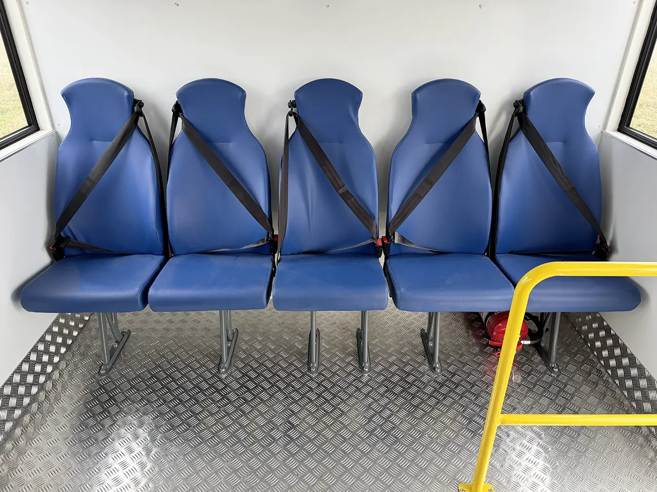 MAN TGM 18.250 BB CH 4x4 Midi bus 17