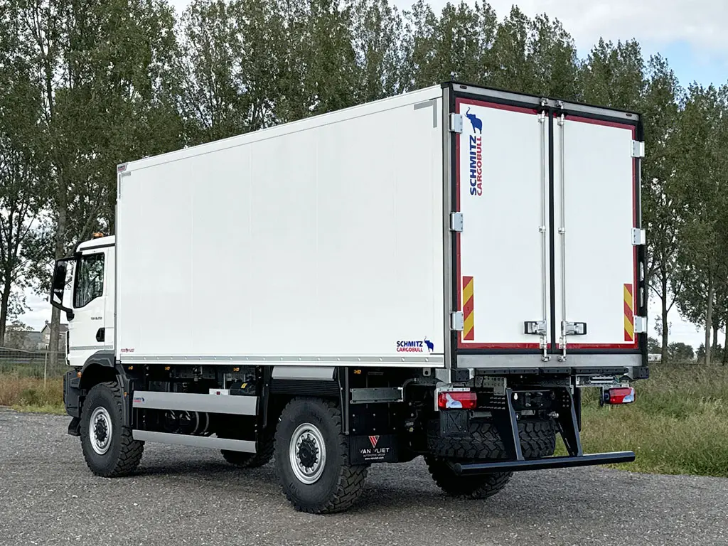 MAN TGM 18.250 BB CH Refrigerated Box Truck 4x4