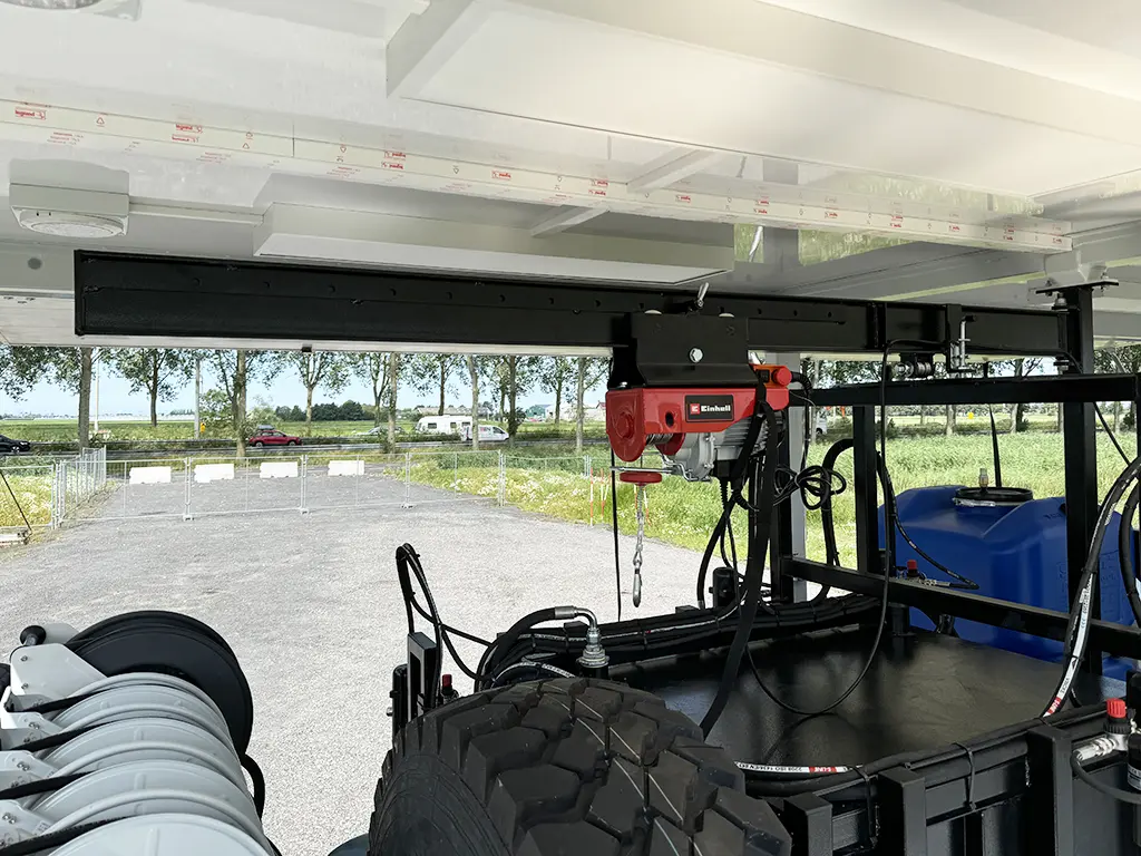 MAN TGM 18.250 BB CH Camion atelier mobile 4x4 21