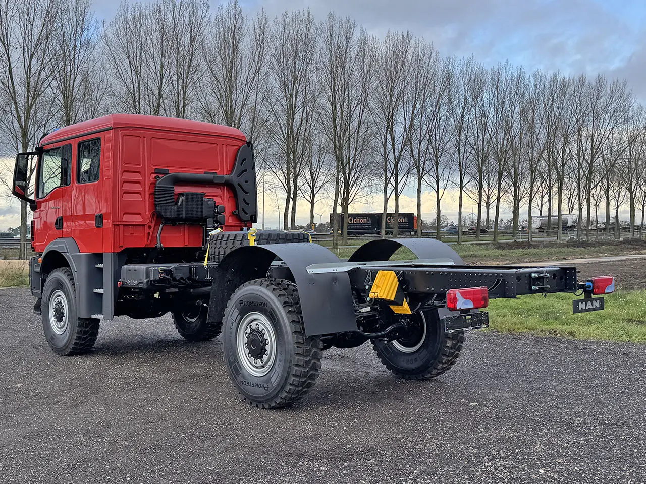 MAN TGM 18.290 BB CH Chassis Cabin 4x4
