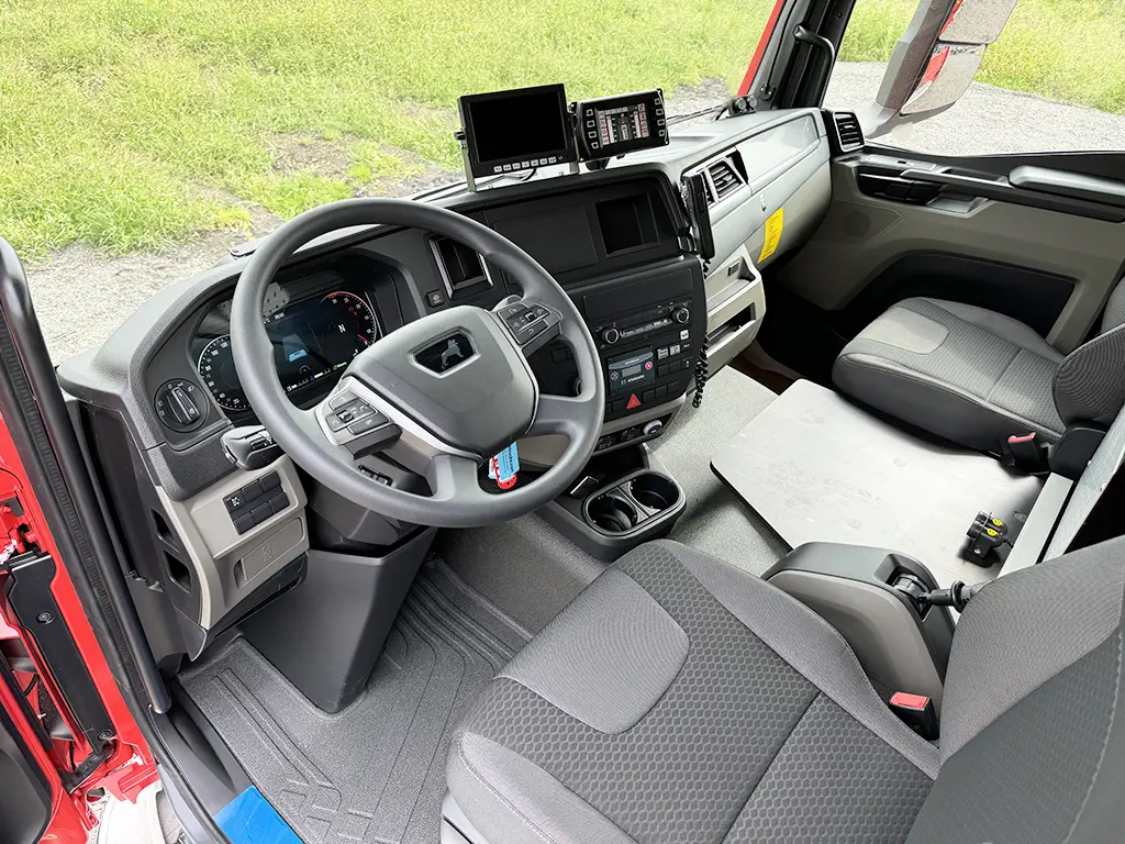 MAN TGM 18.290 BB CH 4x4 Fire Fighter Truck 3