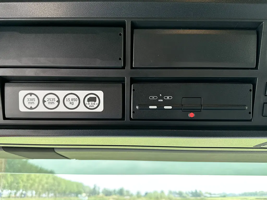 MAN TGM 18.290 BB CH 4x4 Fire Fighter Truck 14