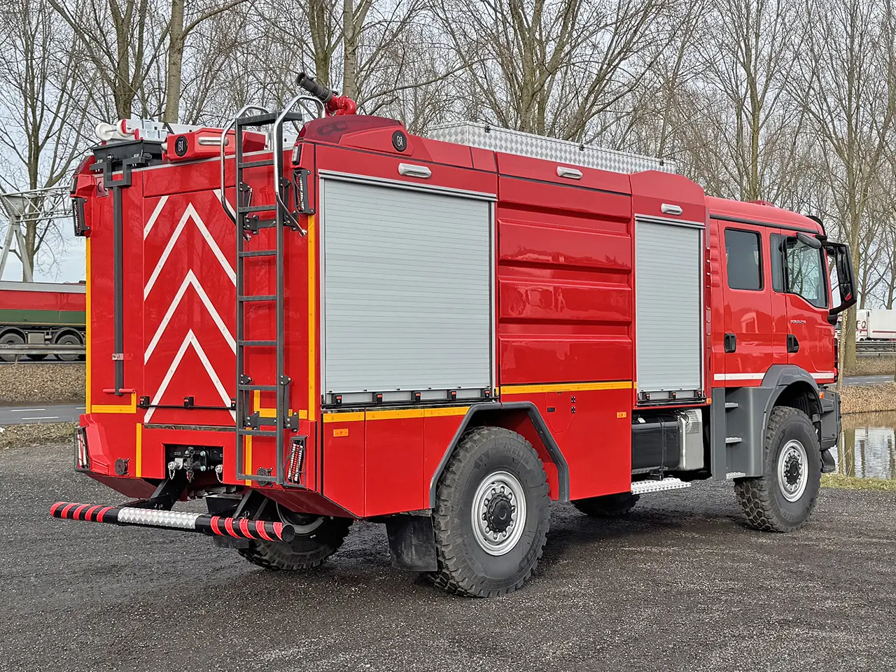 MAN TGM 18.290 BB CH Camion de pompiers 4x4 6