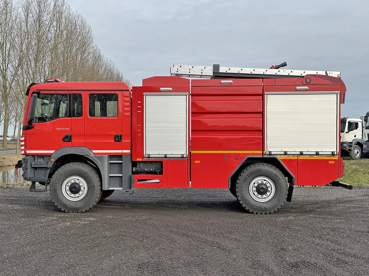 MAN TGM 18.290 BB CH Camion de pompiers 4x4 7