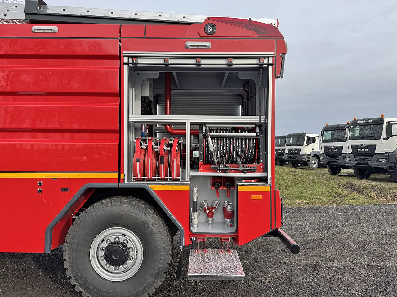 MAN TGM 18.290 BB CH Camion de pompiers 4x4 17