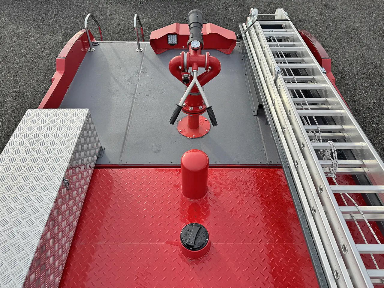 MAN TGM 18.290 BB CH Camion de pompiers 4x4 27