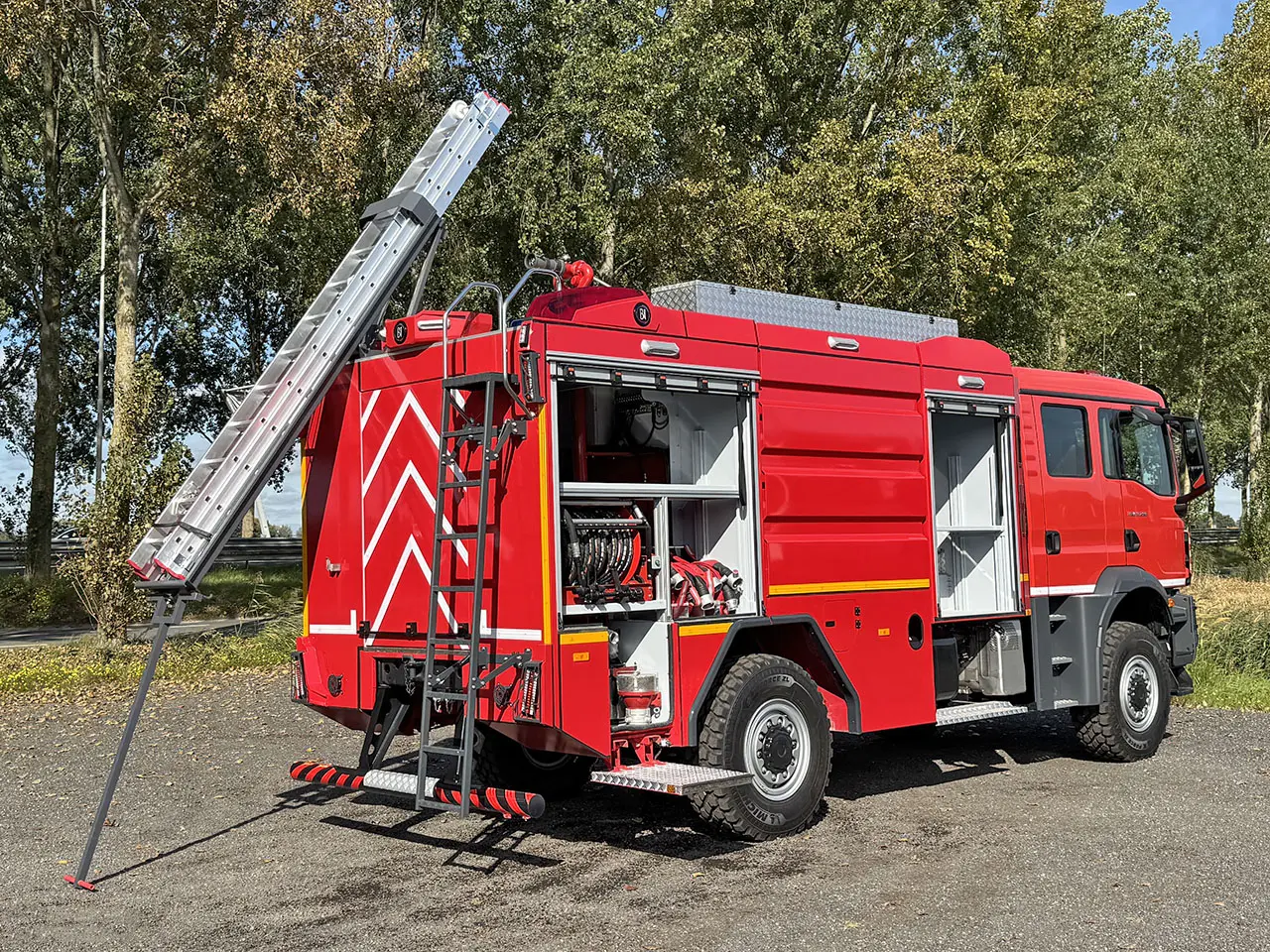 MAN TGM 18.290 BB CH Fire Fighter Truck 4x4 28