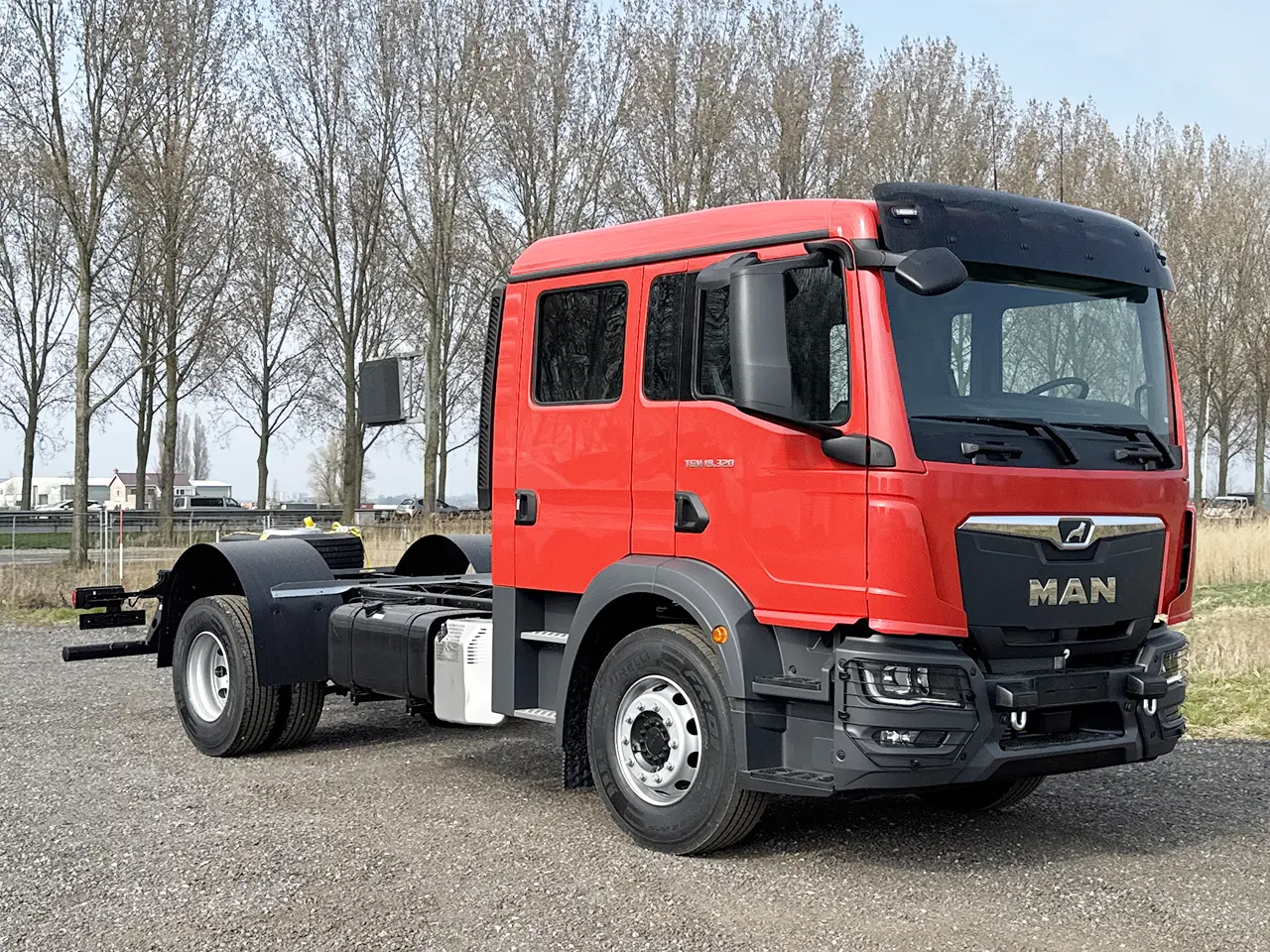 MAN TGM 18.320 BB CH 4x2 Chassis Cabin