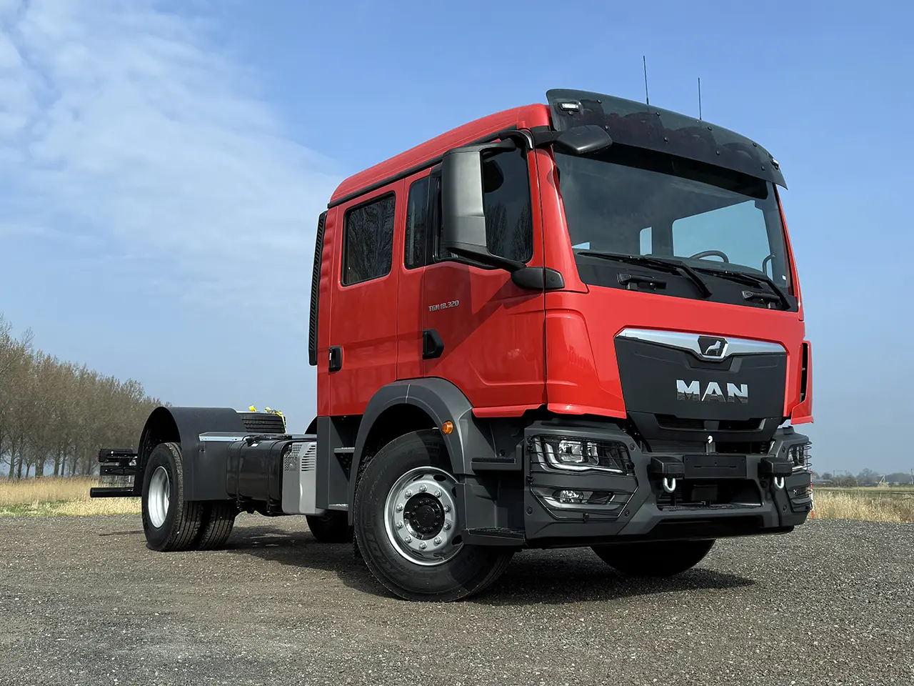 MAN TGM 18.320 BB CH 4x2 Chassis Cabin 5