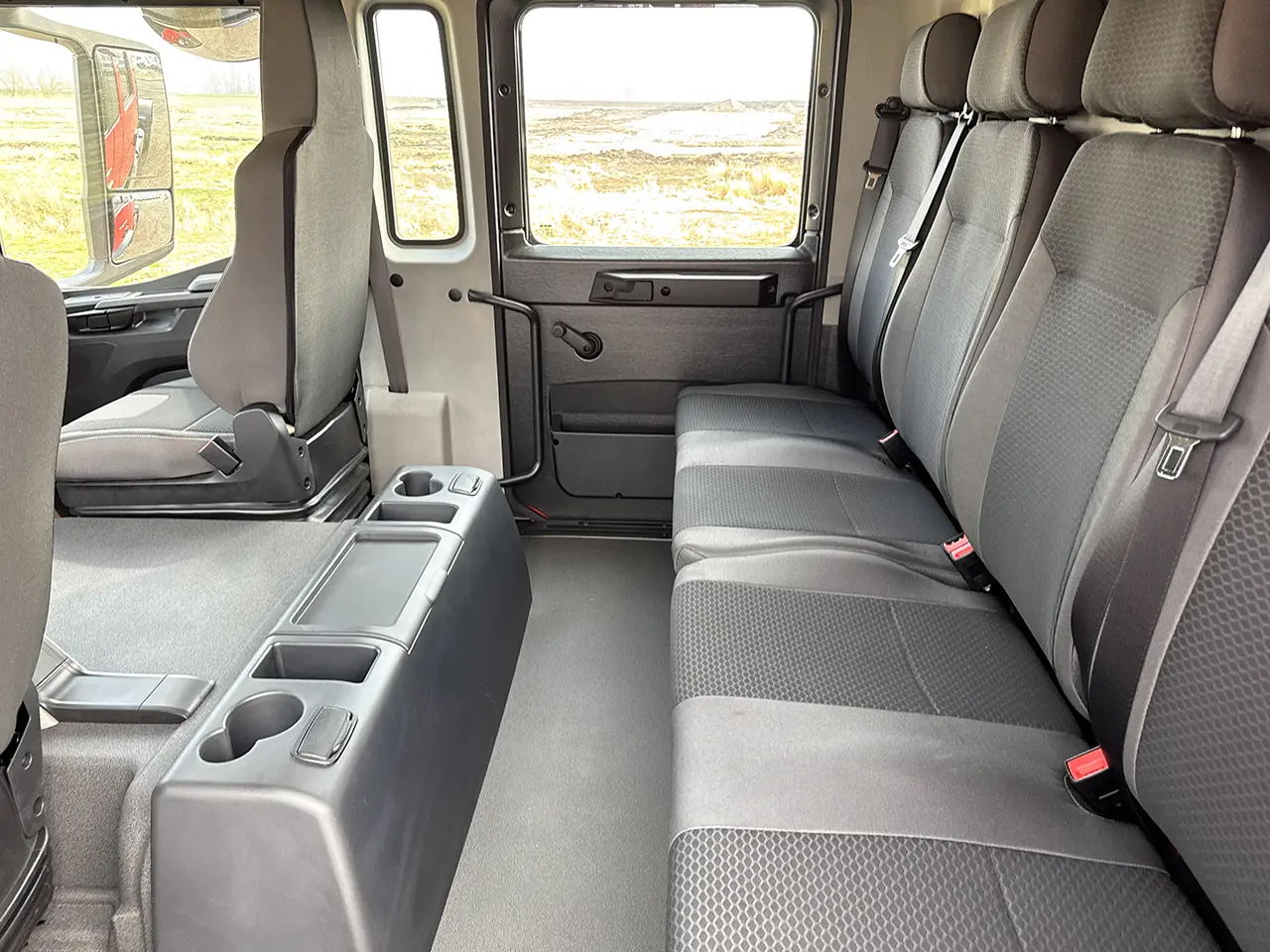 MAN TGM 18.320 BB CH 4x2 Chassis Cabin 11