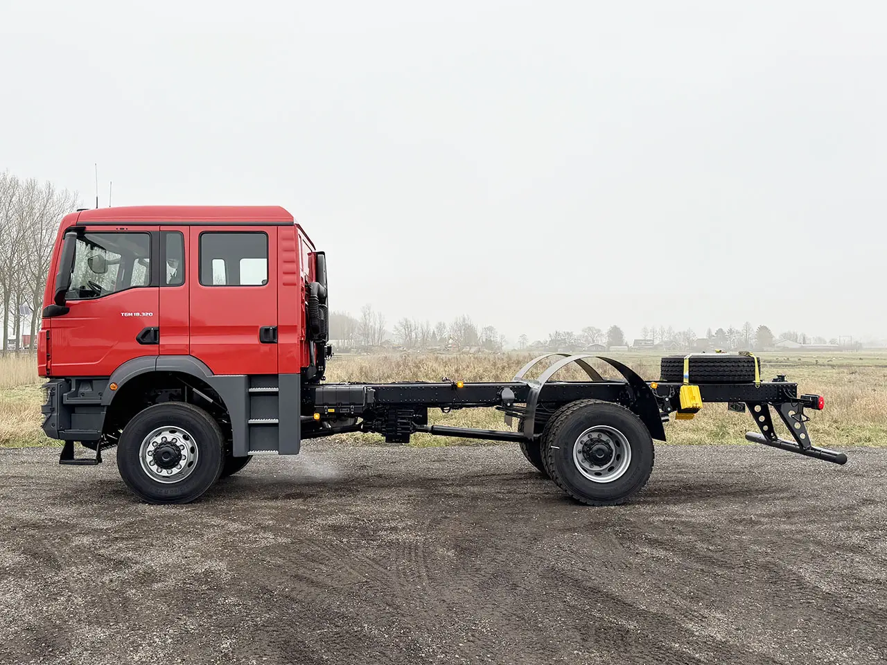 MAN TGM 18.320 BB CH Chassis Cabin 4x4 7