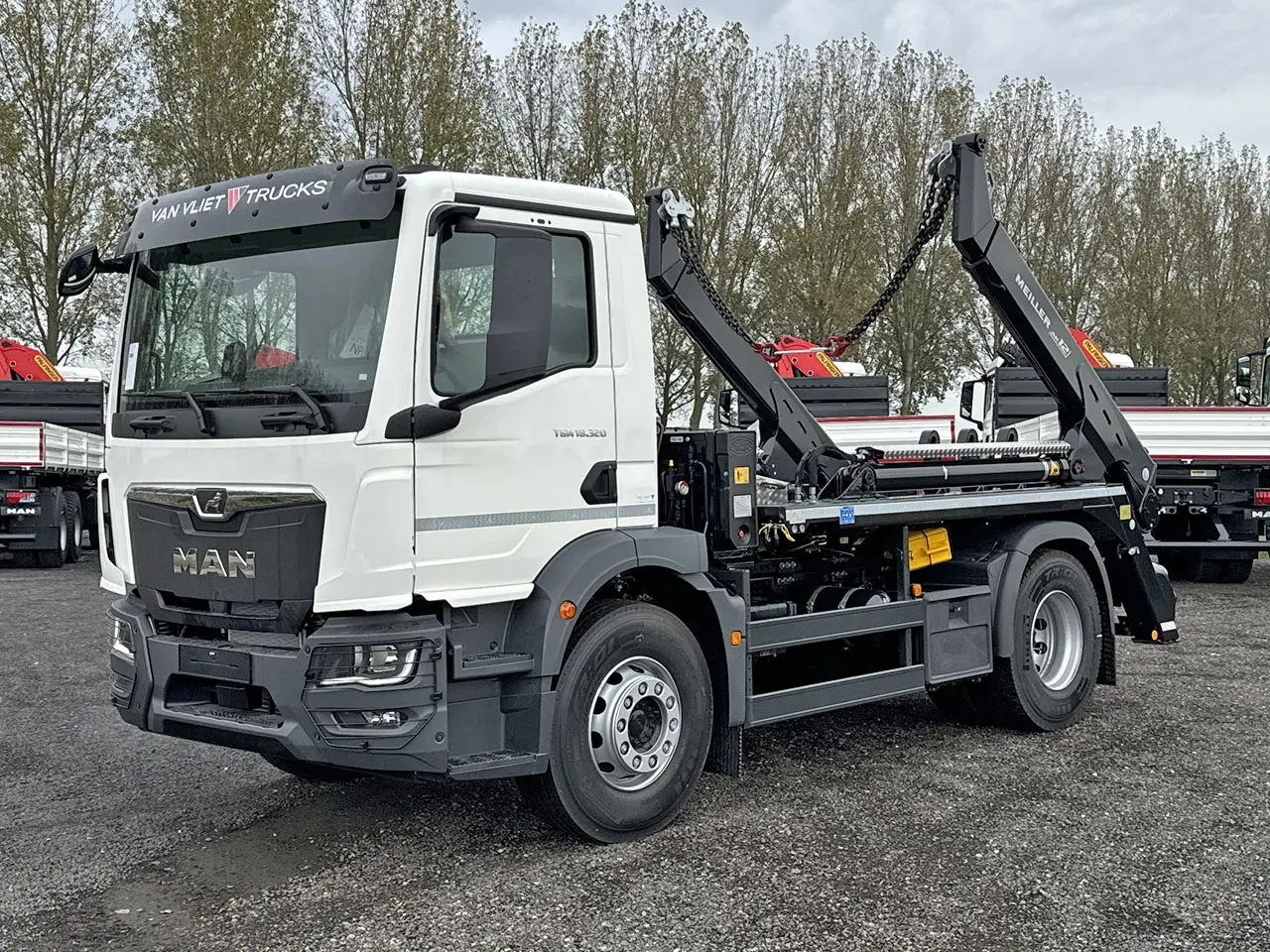 MAN TGM 18.320 BL CH Container Skip Loader 4x2 8