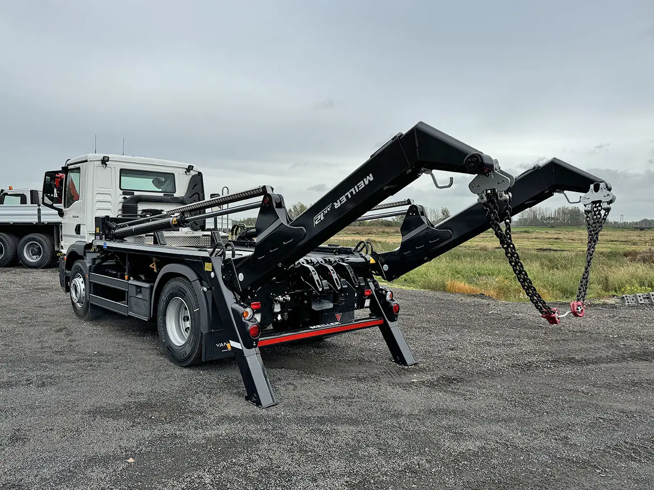 MAN TGM 18.320 BL CH 4x2 Container Skip Loader 16