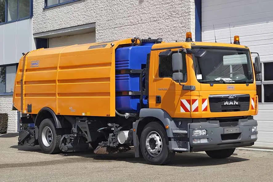 MAN TGM 18.330 BB Sweeper Truck 4x2
