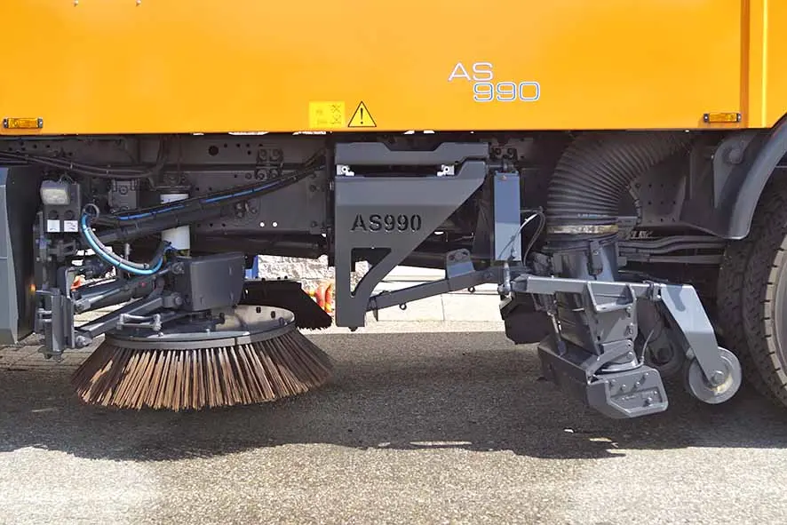 MAN TGM 18.330 BB Sweeper Truck 4x2 12
