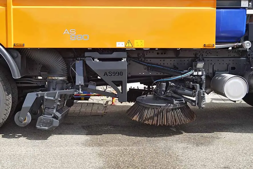 MAN TGM 18.330 BB Sweeper Truck 4x2 14