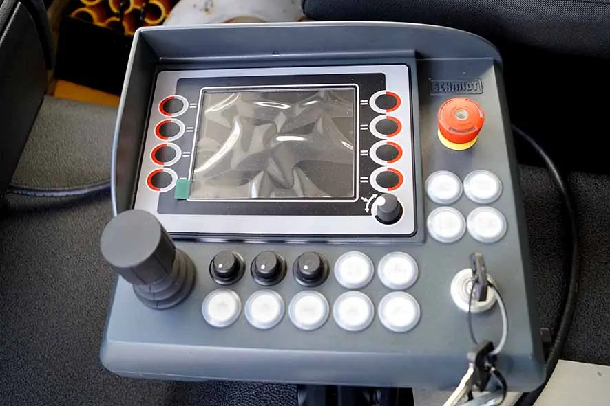 MAN TGM 18.330 BB 4x2 Sweeper Truck 20