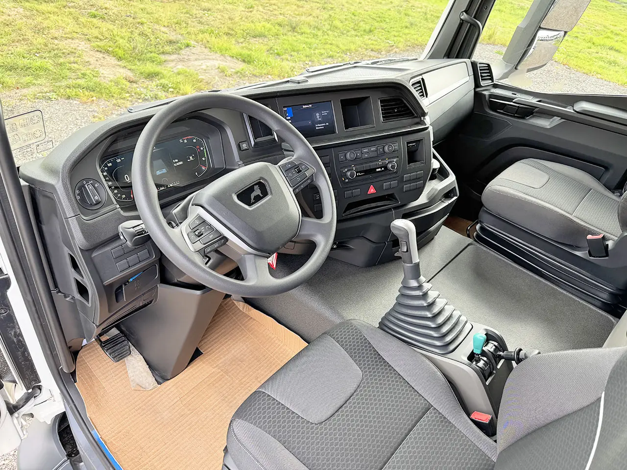 MAN TGS 22.440 BB SA 4x2 Tractor Head