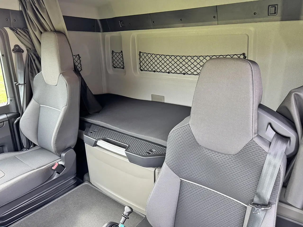 MAN TGS 22.440 BB SA 4x2 Tractor Head 11