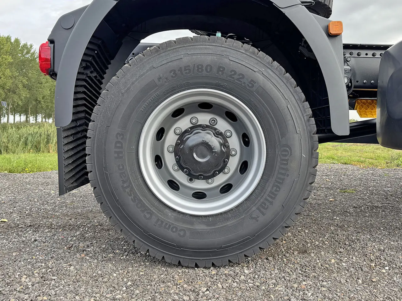 MAN TGS 22.440 BB SA 4x2 Tractor Head 14