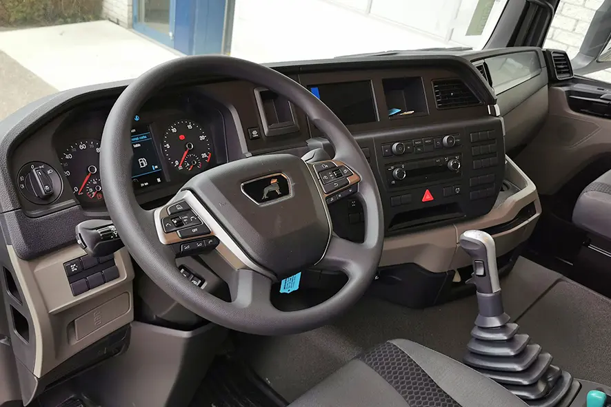 MAN TGS 22.440 BB SA 4x2 Tractor Head