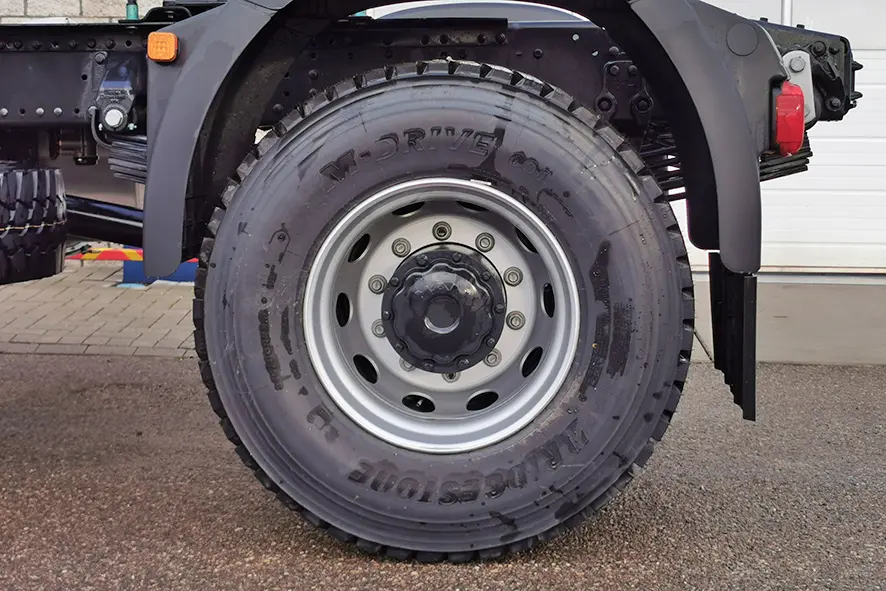 MAN TGS 22.440 BB SA 4x2 Tractor Head 14