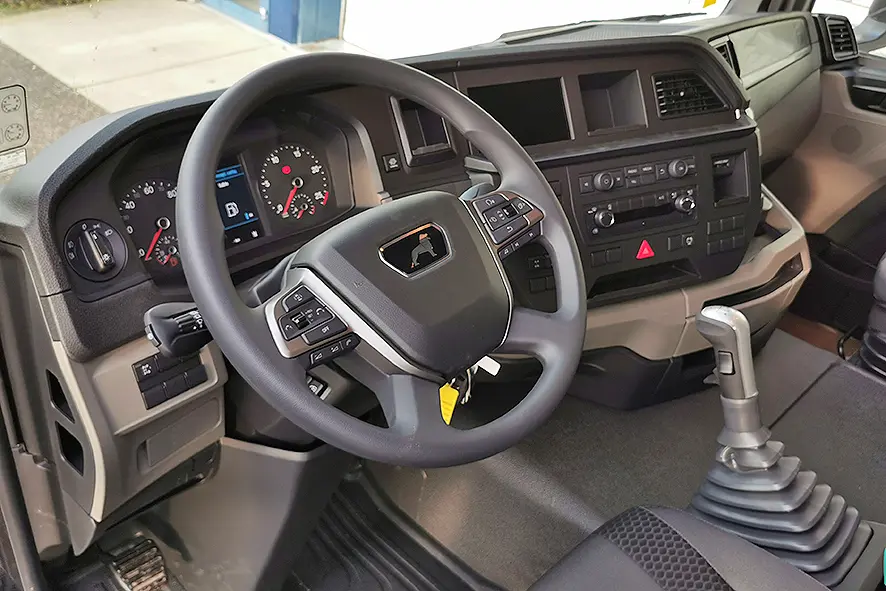 MAN TGS 22.440 BB SA 4x2 Tractor Head