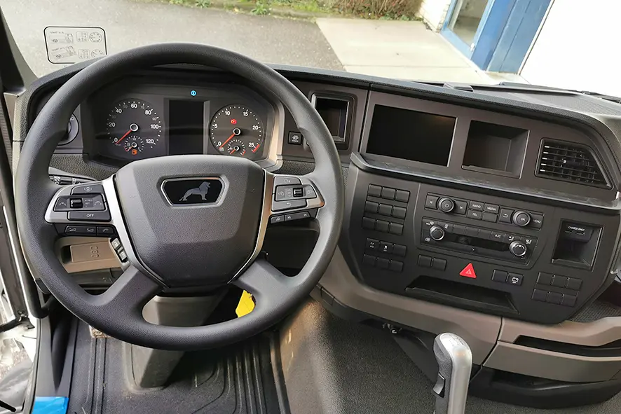 MAN TGS 22.440 BB SA 4x2 Tractor Head 8