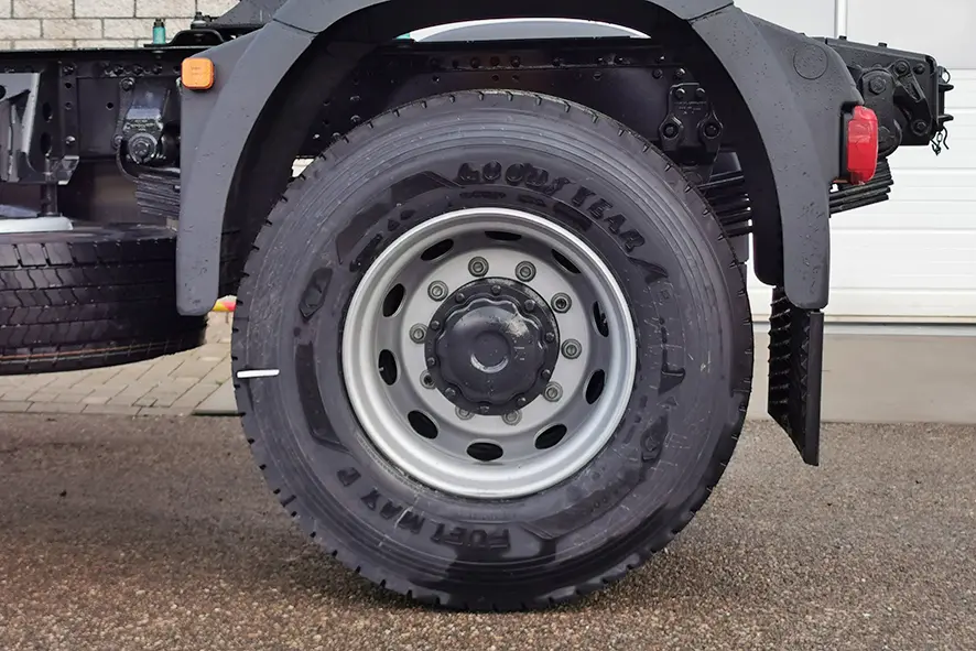 MAN TGS 22.440 BB SA 4x2 Tractor Head 12