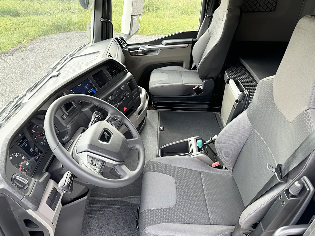 MAN TGS 22.440 BB SA 4x2 Tractor Head 9