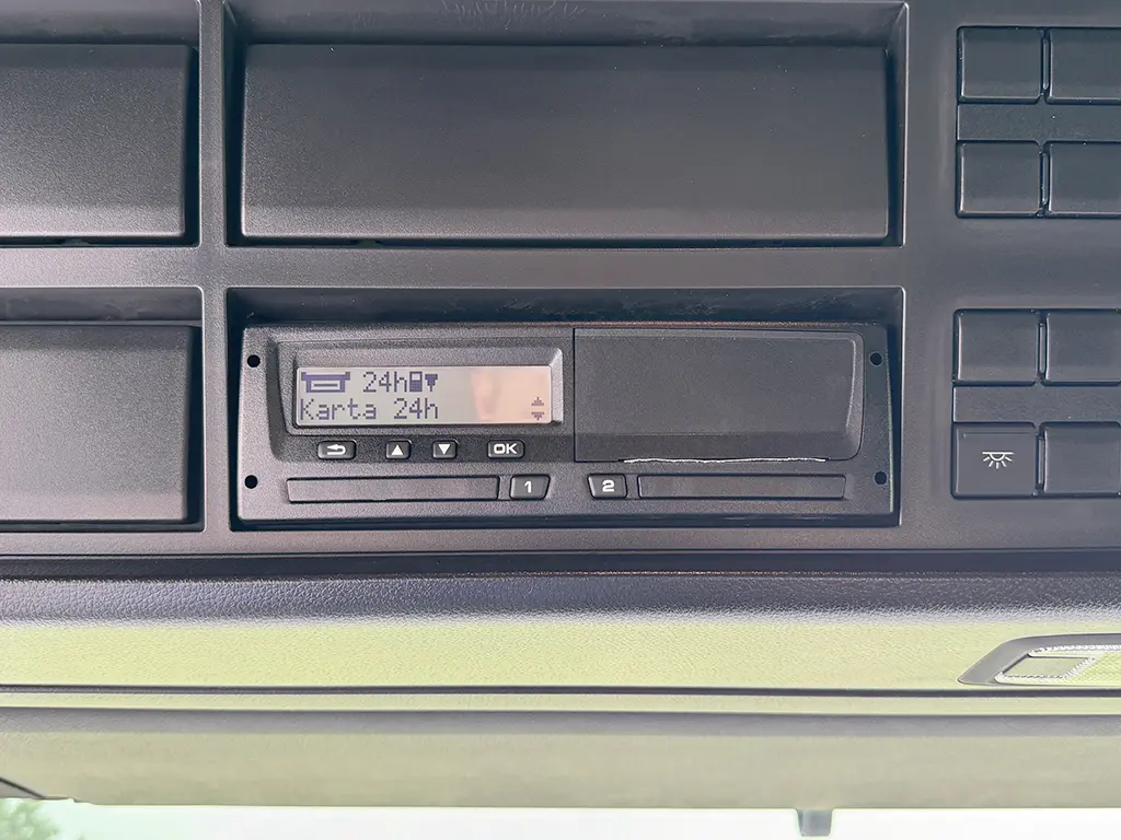 MAN TGS 22.440 BB SA 4x2 Tractor Head 12