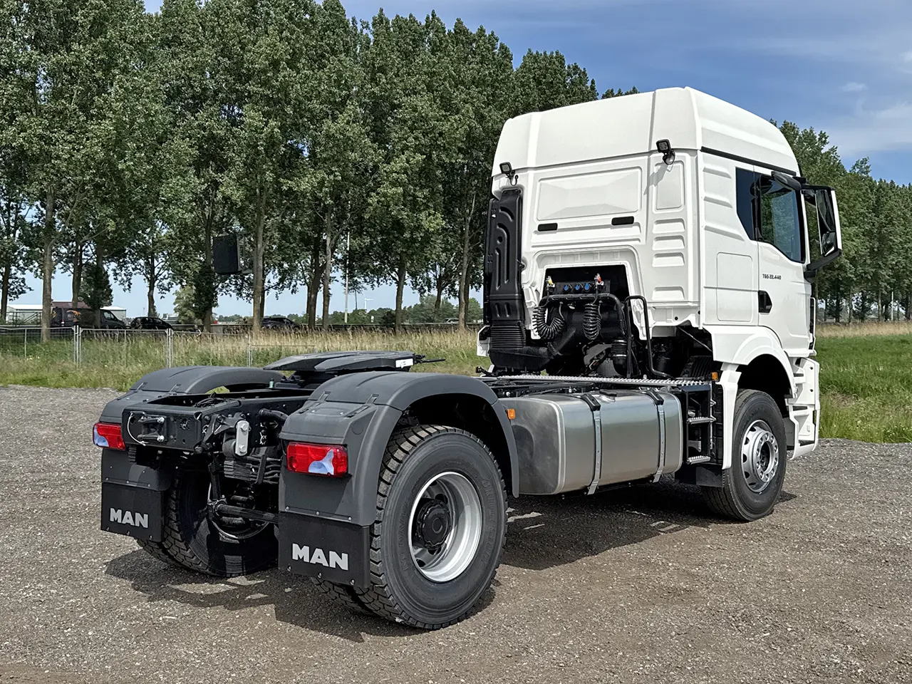 MAN TGS 22.440 BB SA Tractor Head 4x2 6
