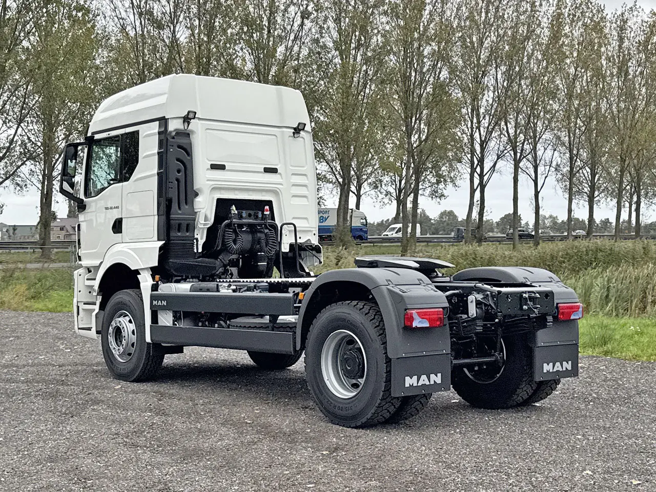 MAN TGS 22.440 BB SA 4x2 Tractor Head