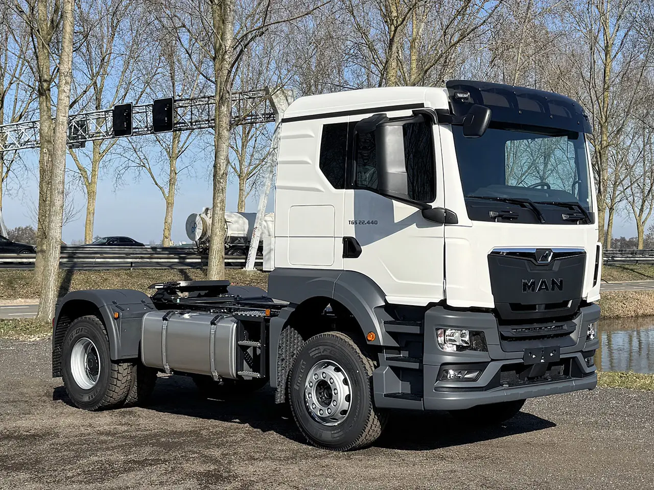 MAN TGS 22.440 BB SA Tractor Head 4x2