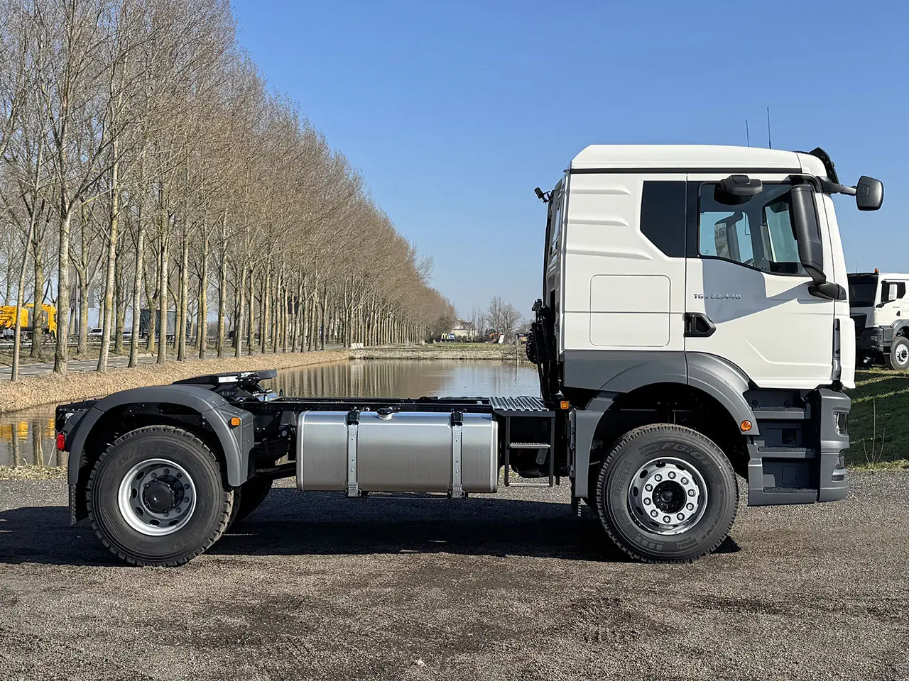 MAN TGS 22.440 BB SA Tractor Head 4x2 5