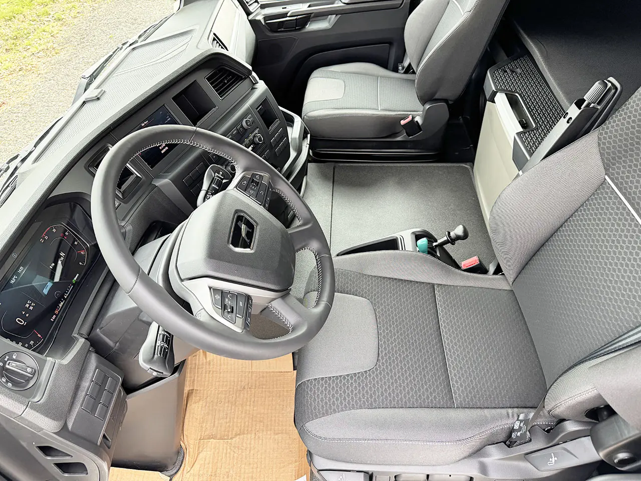 MAN TGS 22.440 BB SA 4x2 Tractor Head 9