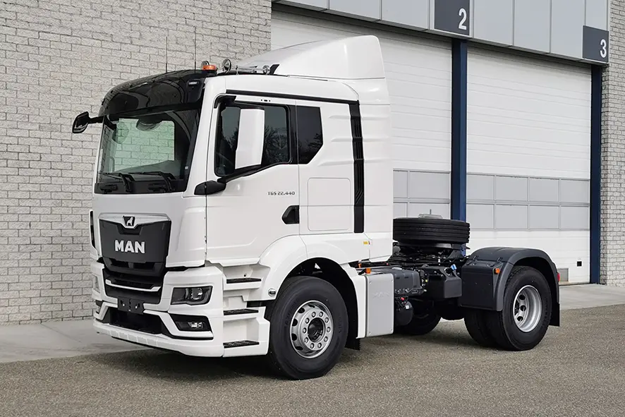 MAN TGS 22.440 BB SA ADR Tractor Head 4x2 7