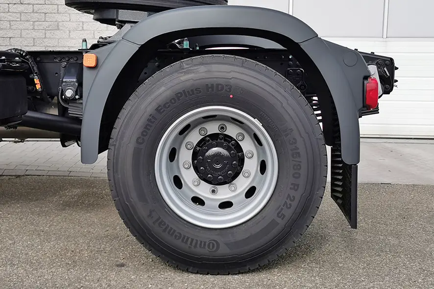 MAN TGS 22.440 BB SA ADR 4x2 Tractor Head 14