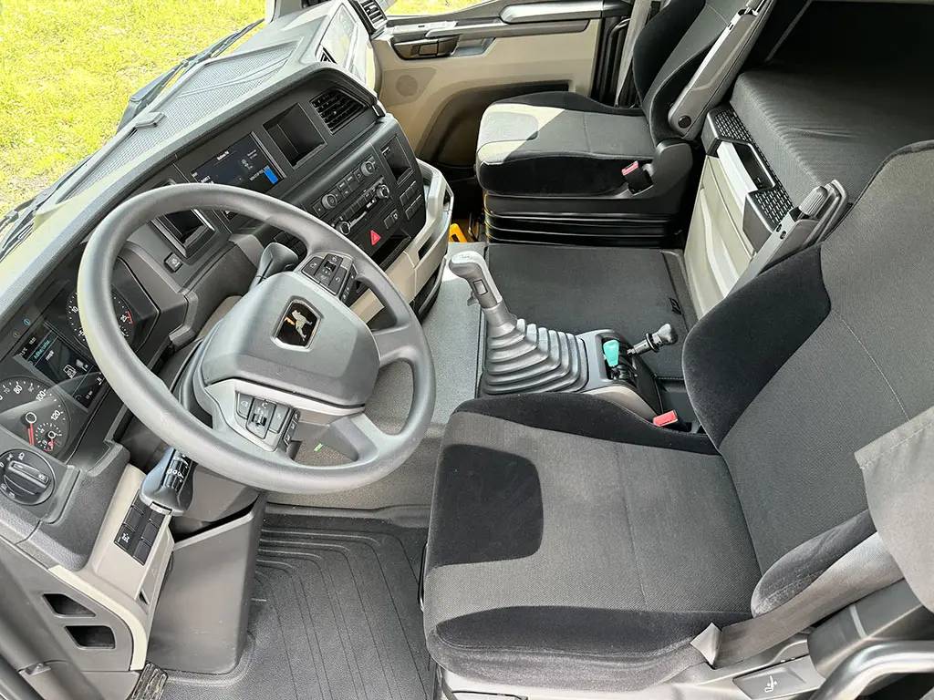 MAN TGS 22.480 BB SA 4x2 Tractor Head 9